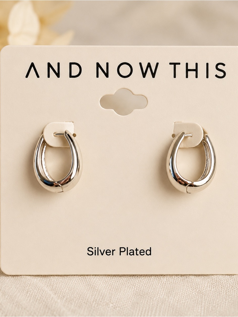 Silver Huggie Hoop Earrings NWT Minimal Everyday Jewelry